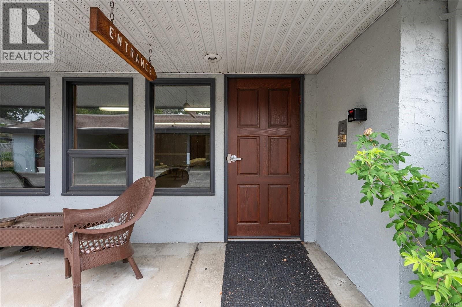 Photo 31 of 7 219 Bagshaw St, Parksville BC