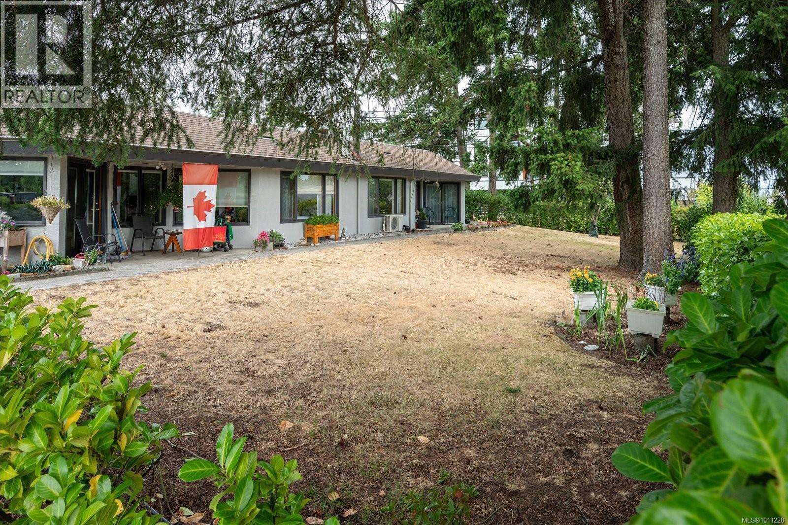 Photo 36 of 7 219 Bagshaw St, Parksville BC