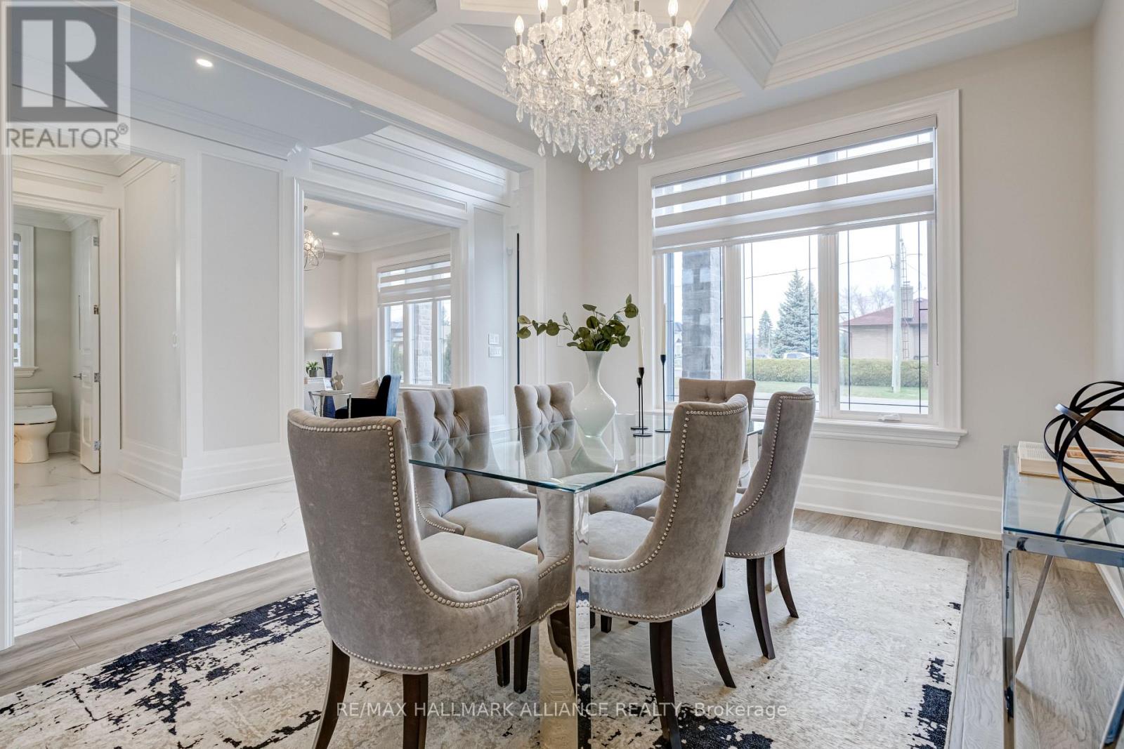 Photo 8 of 350 Weighton Drive, Oakville ON