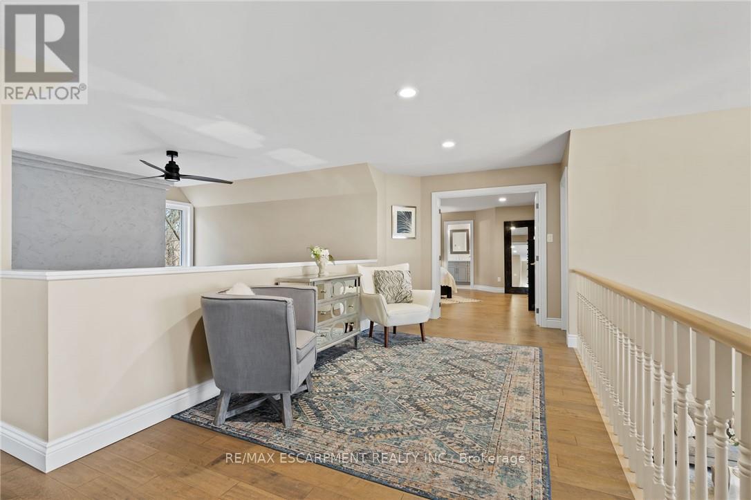 Photo 22 of 1103 Crofton Way, Burlington ON
