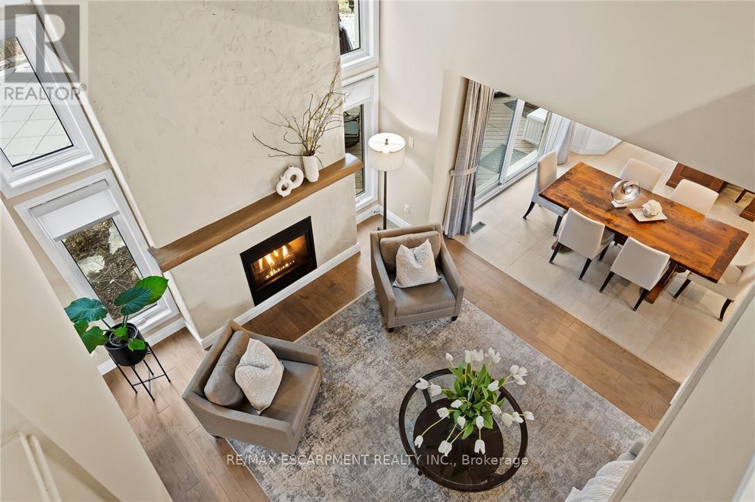 Photo 23 of 1103 Crofton Way, Burlington ON
