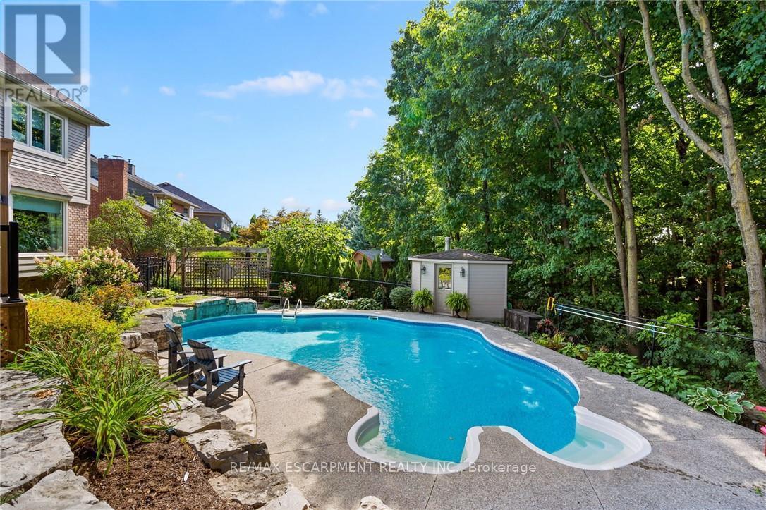 Photo 42 of 1103 Crofton Way, Burlington ON
