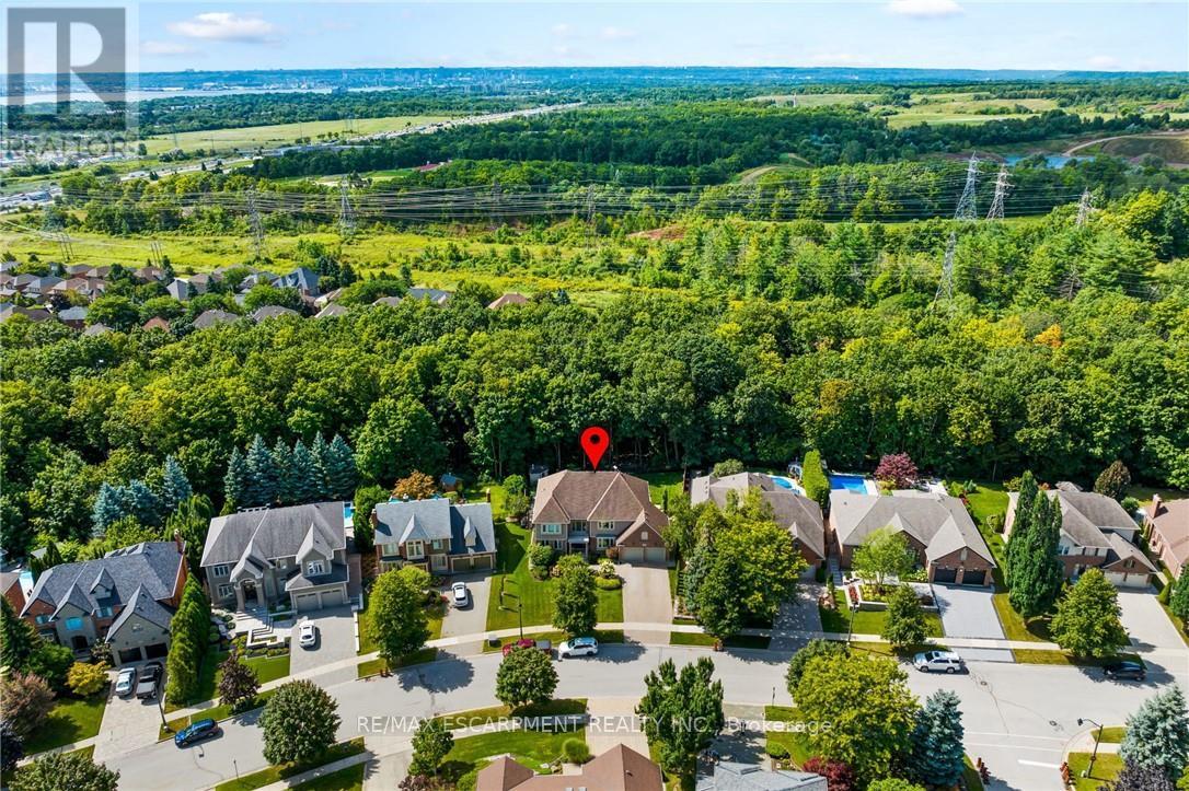 Photo 49 of 1103 Crofton Way, Burlington ON