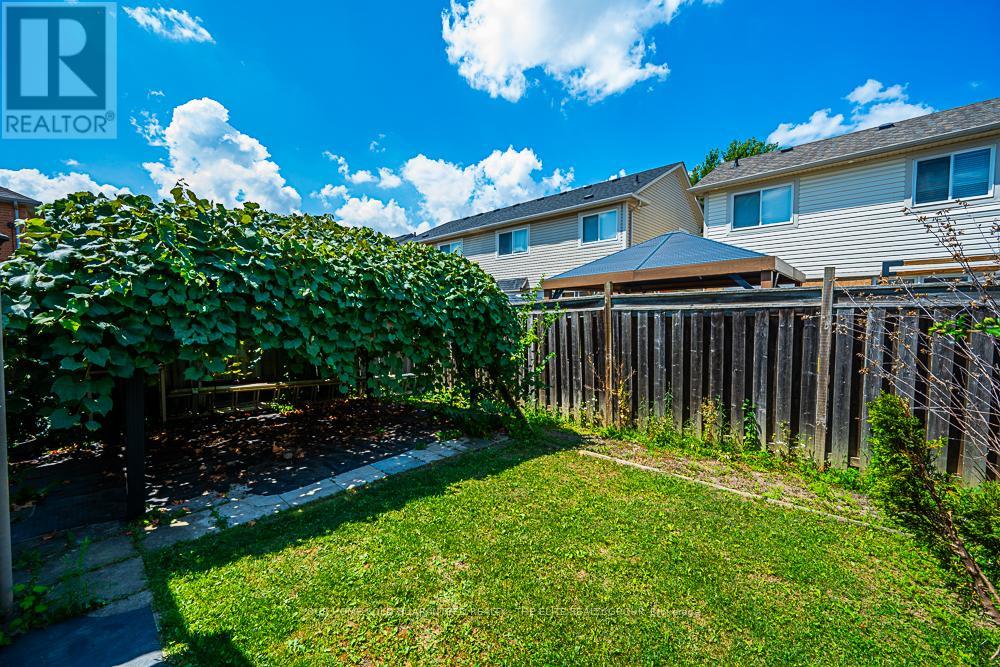 Photo 16 of 73 Botavia Downs Drive, Brampton ON