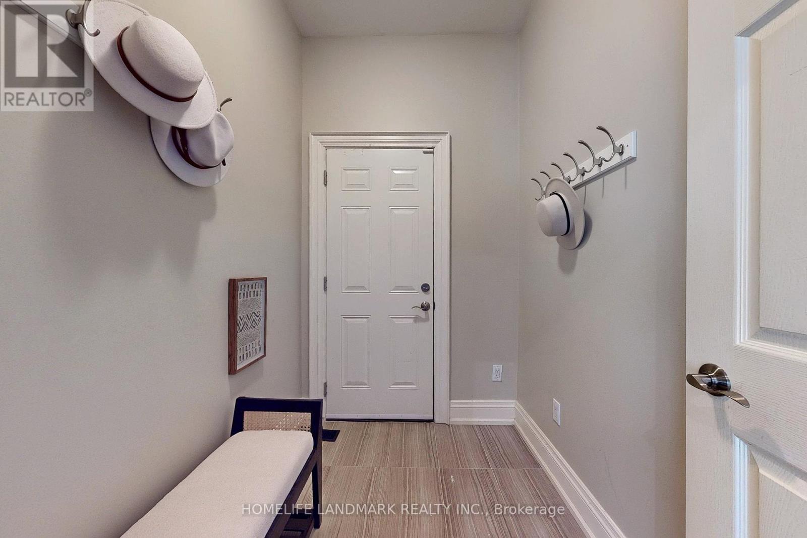 Photo 17 of 1558 Spring Road, Mississauga ON