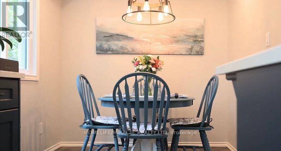 Photo 5 of 142 Hillmer Road, Cambridge ON