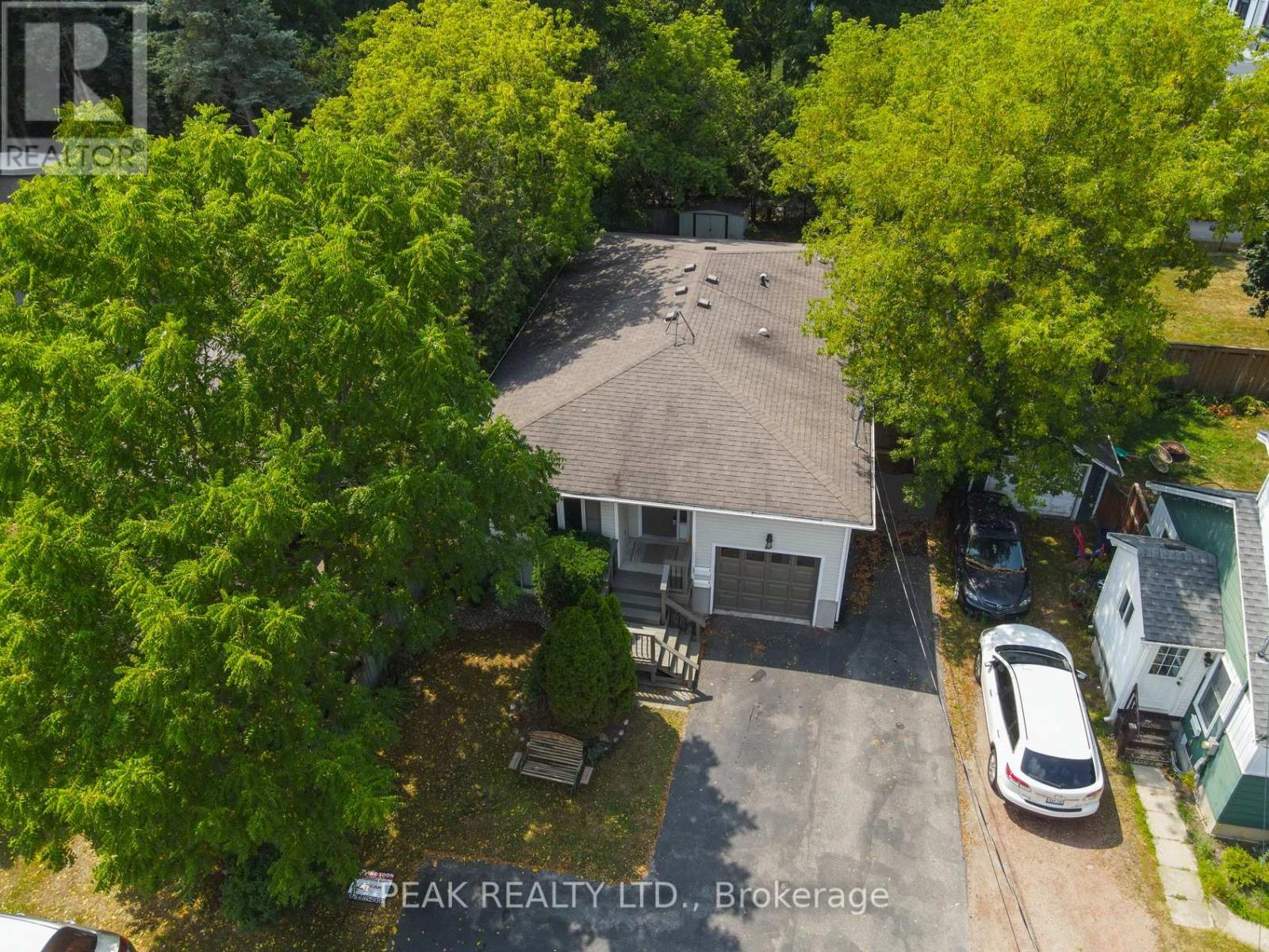 Photo 10 of 9 Macville Avenue, Kitchener ON