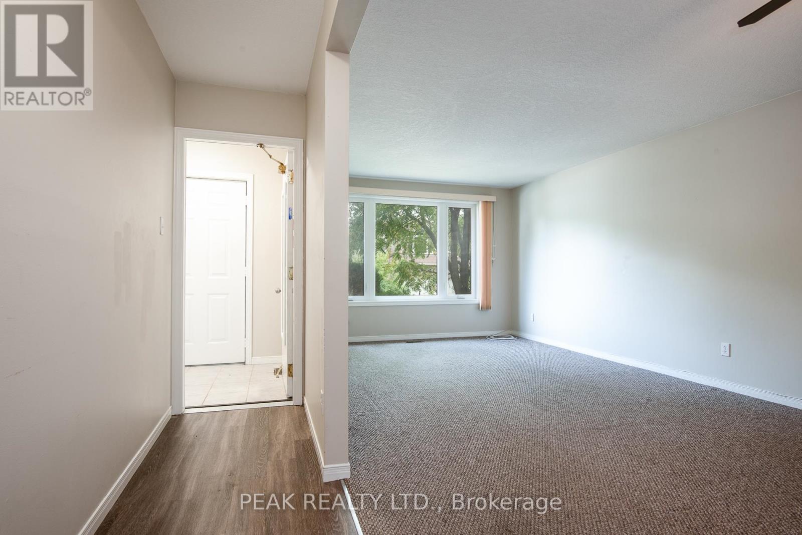 Photo 13 of 9 Macville Avenue, Kitchener ON