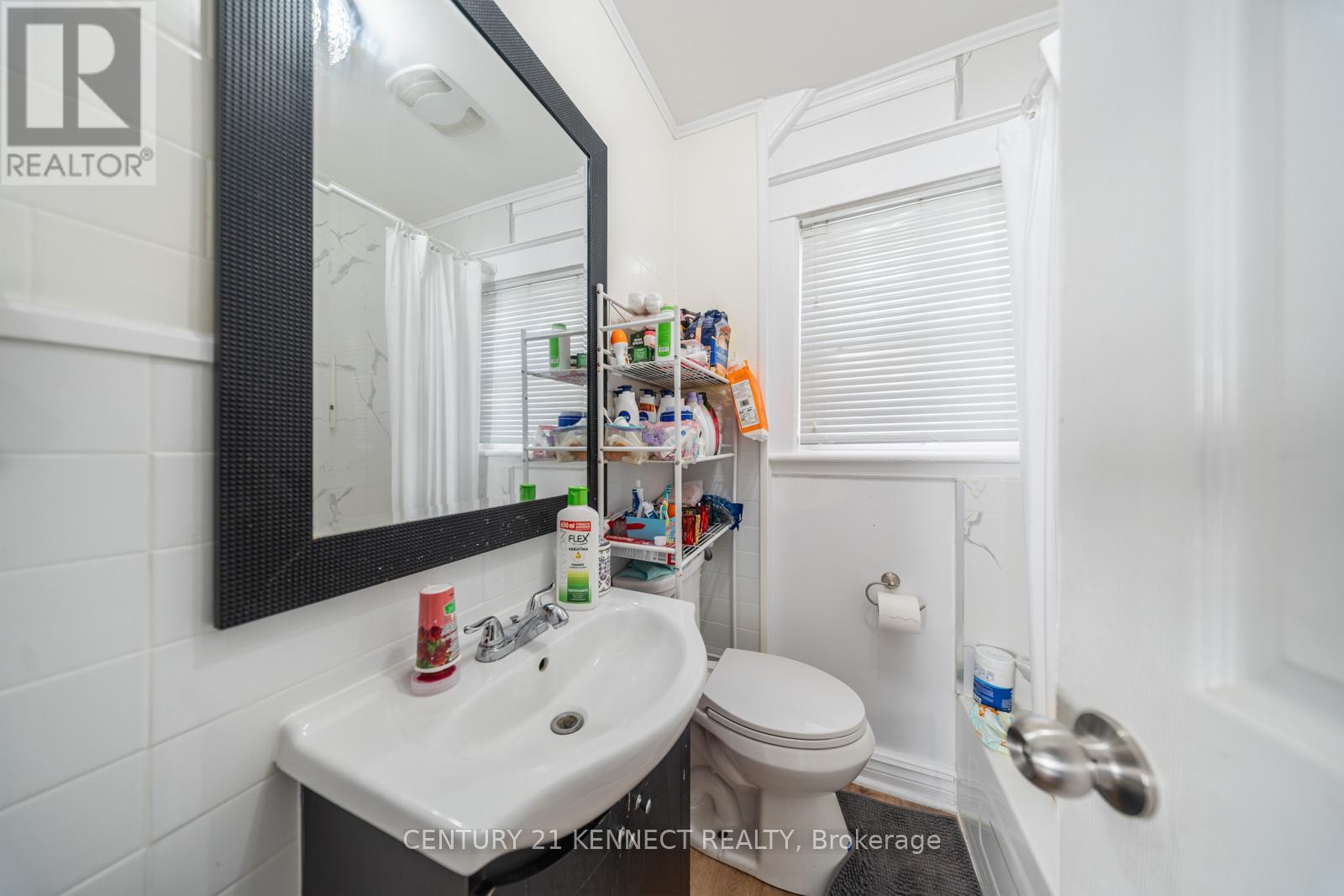 Photo 36 of 4475 4477 Hiram Street, Niagara Falls ON