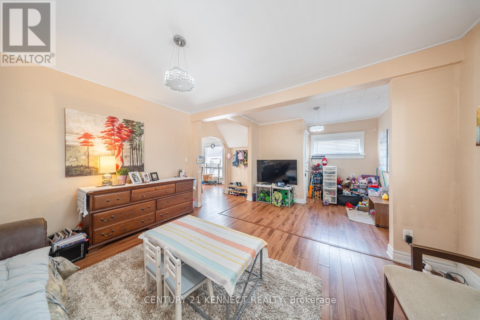 Photo 24 of 4475 4477 Hiram Street, Niagara Falls ON