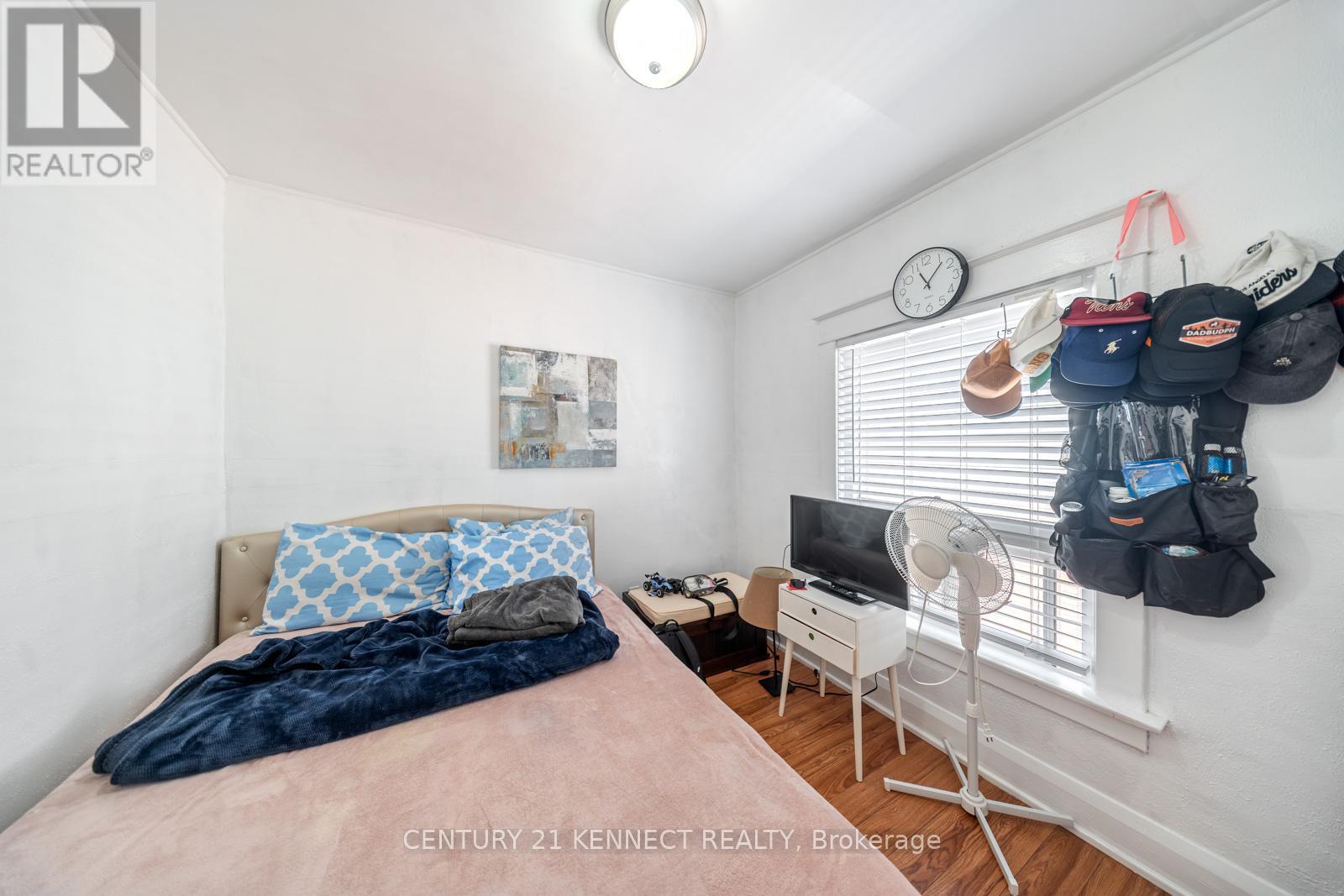 Photo 27 of 4475 4477 Hiram Street, Niagara Falls ON