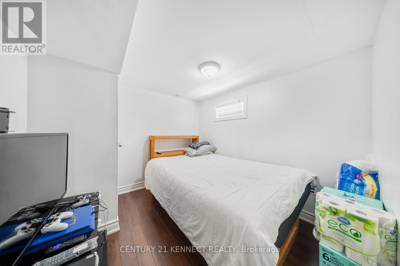 Photo 23 of 4475 4477 Hiram Street, Niagara Falls ON