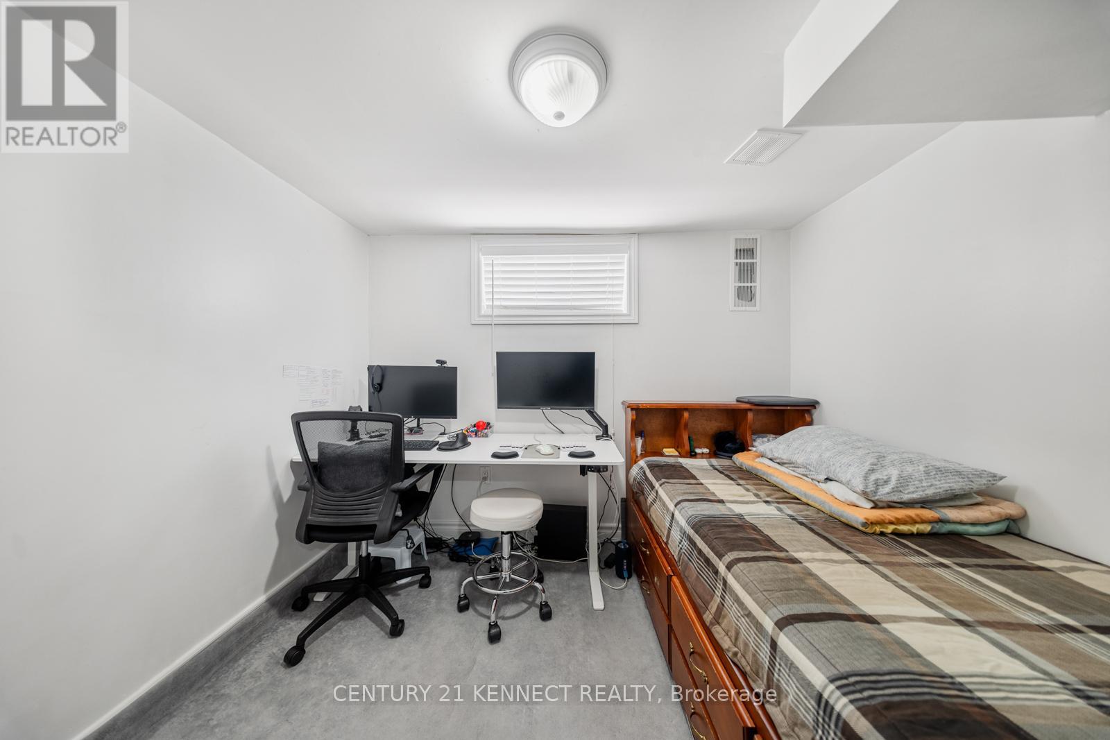 Photo 7 of 4475 4477 Hiram Street, Niagara Falls ON