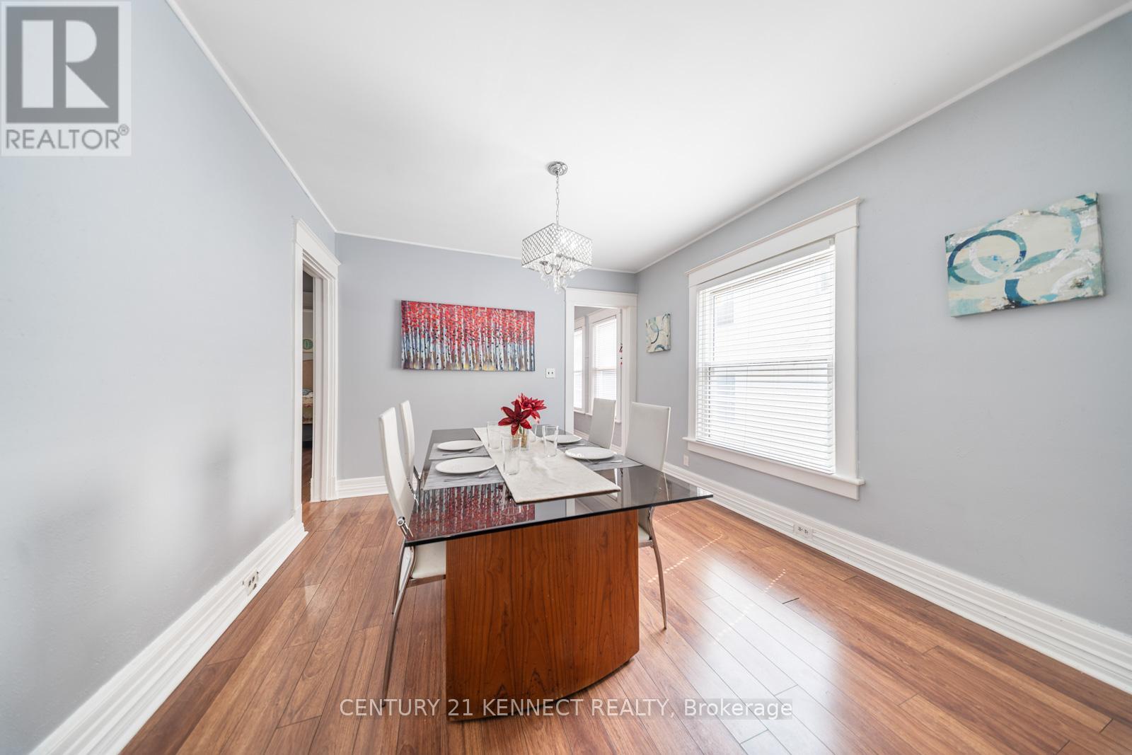Photo 5 of 4475 4477 Hiram Street, Niagara Falls ON