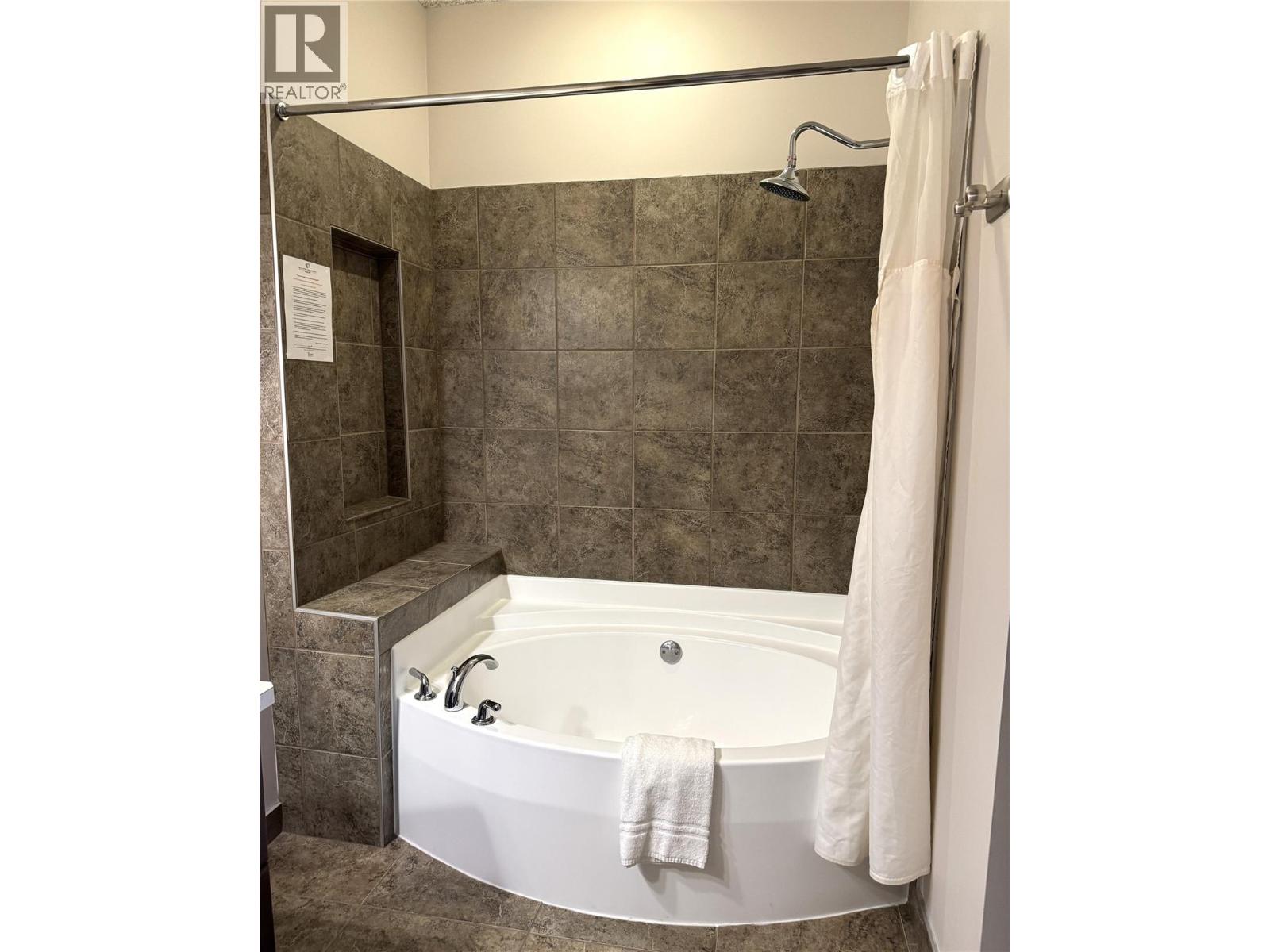Photo 28 of 500 Bighorn Boulevard Unit 533 B, Radium Hot Springs BC