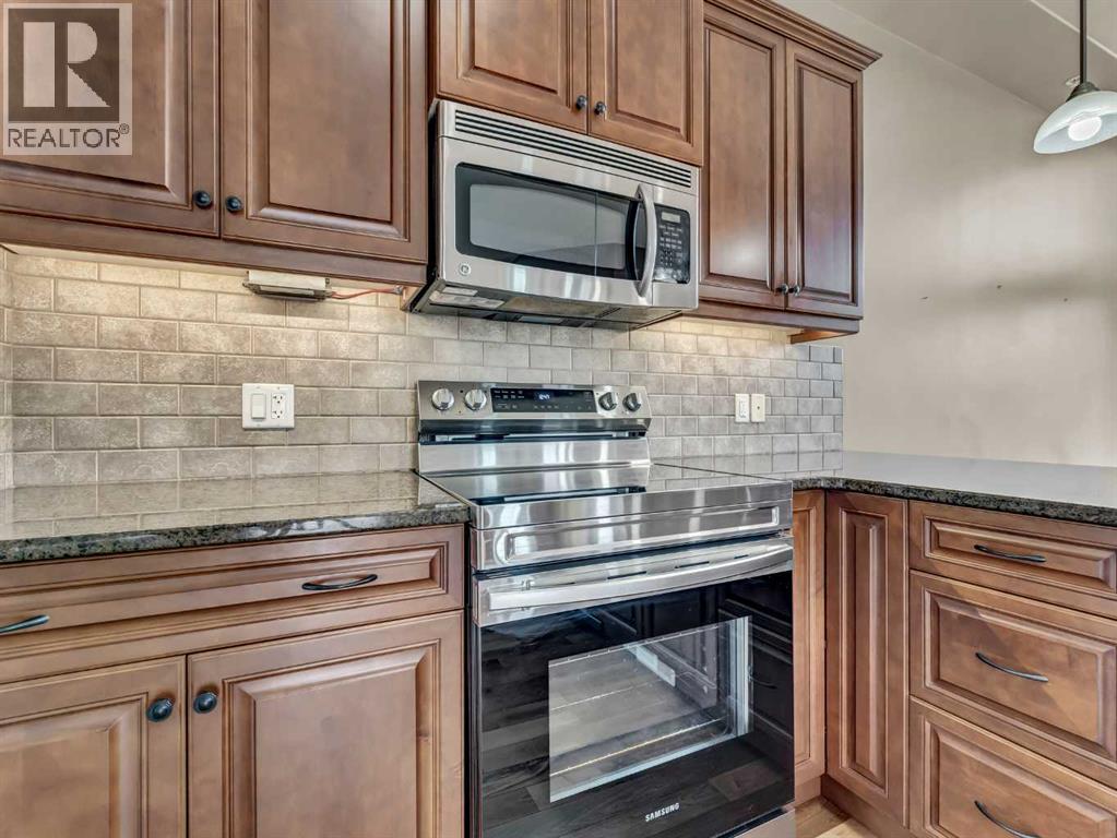 Photo 12 of 404 85 Terrace Drive Ne, Medicine Hat AB