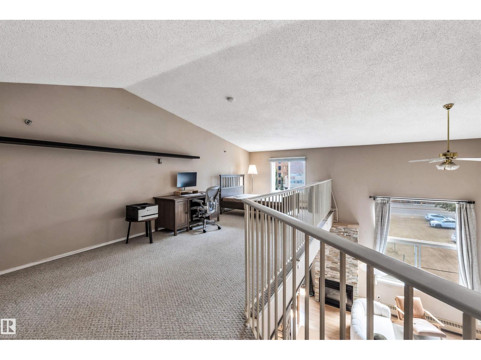 Photo 22 of 31 10331 106 St Nw, Edmonton AB
