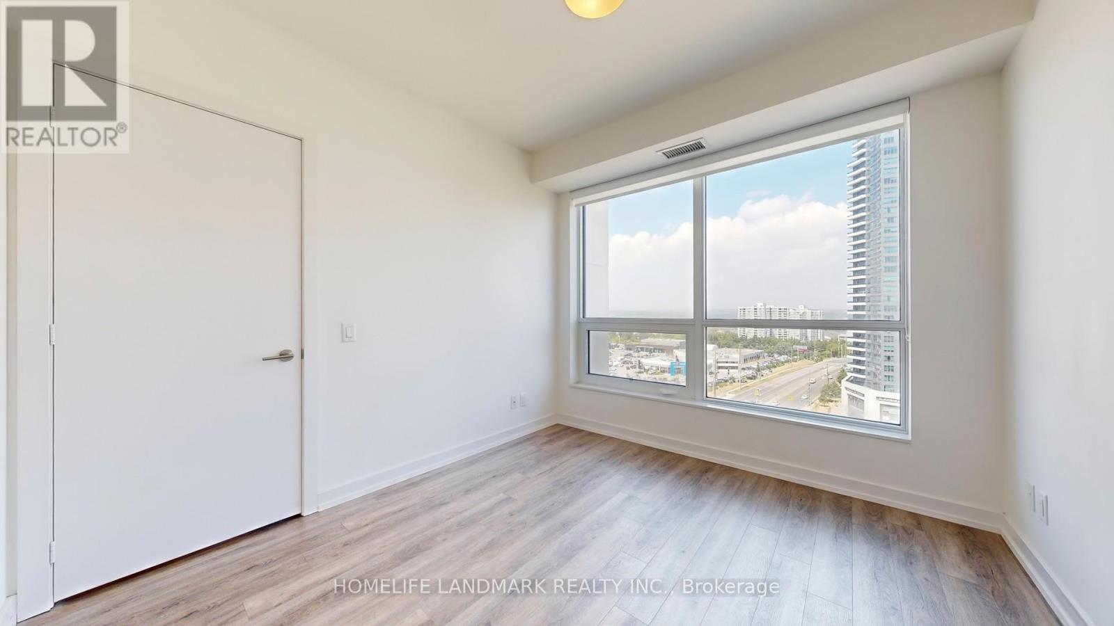 Photo 10 of 1205 1 Grandview Avenue, Markham ON
