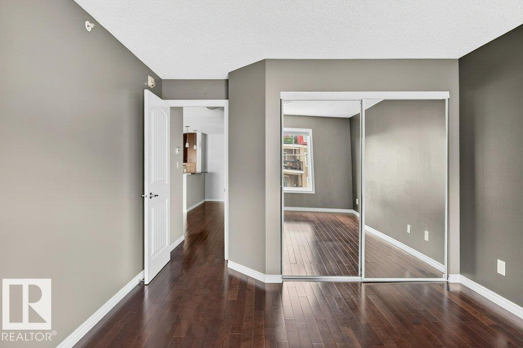 Photo 14 of 321 17415 99 Av Nw, Edmonton AB