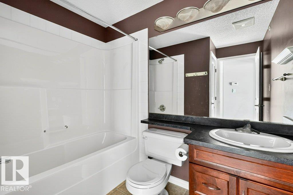 Photo 15 of 321 17415 99 Av Nw, Edmonton AB