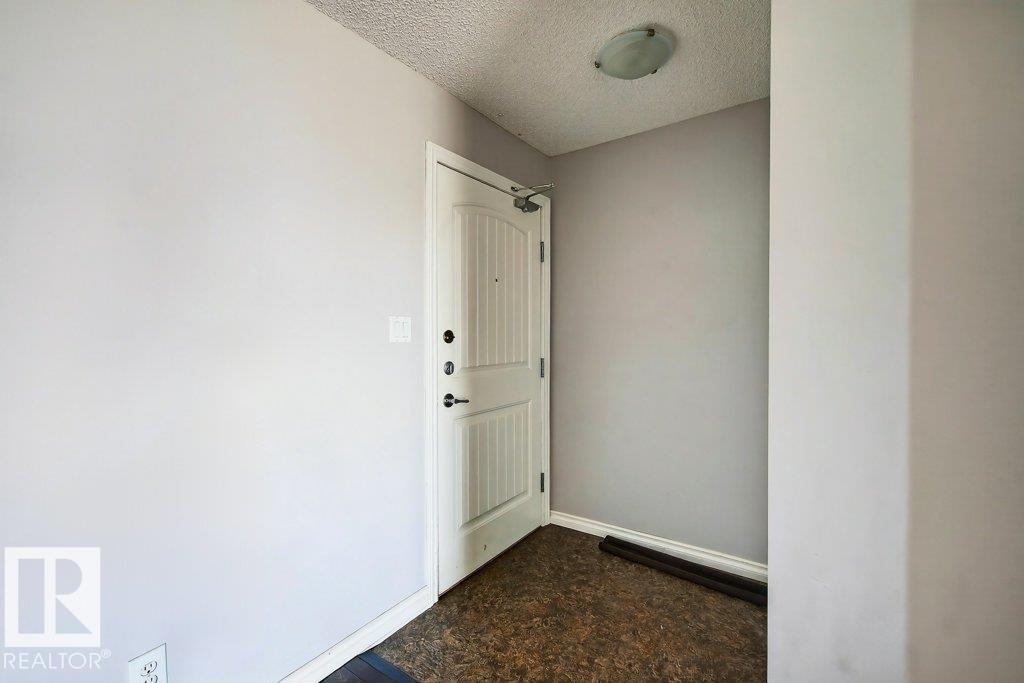 Photo 17 of 321 17415 99 Av Nw, Edmonton AB