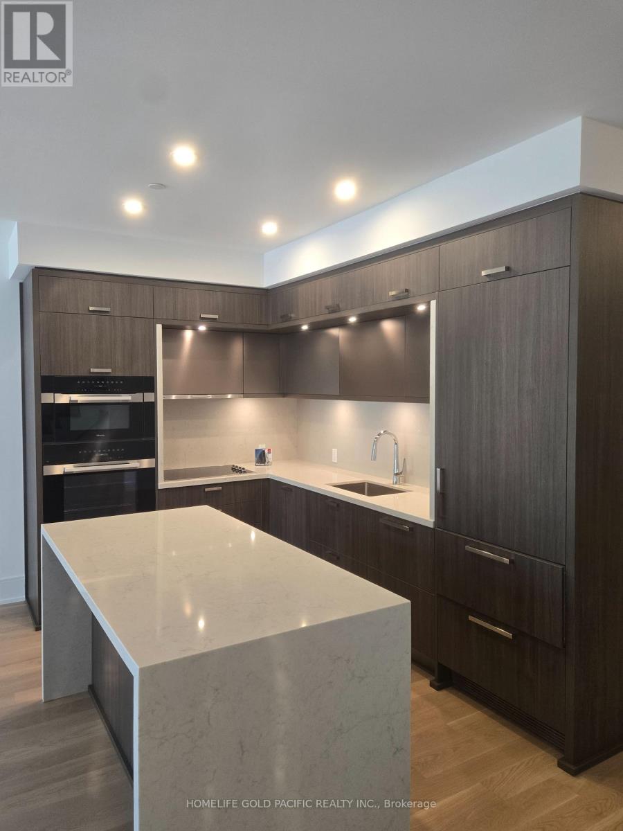 Photo 3 of 109 10 Inn On The Park Drive, Toronto ON