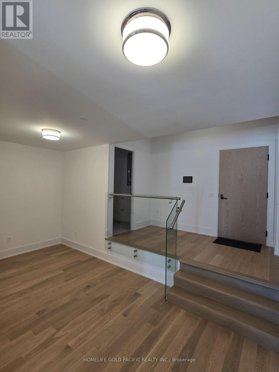 Photo 9 of 109 10 Inn On The Park Drive, Toronto ON