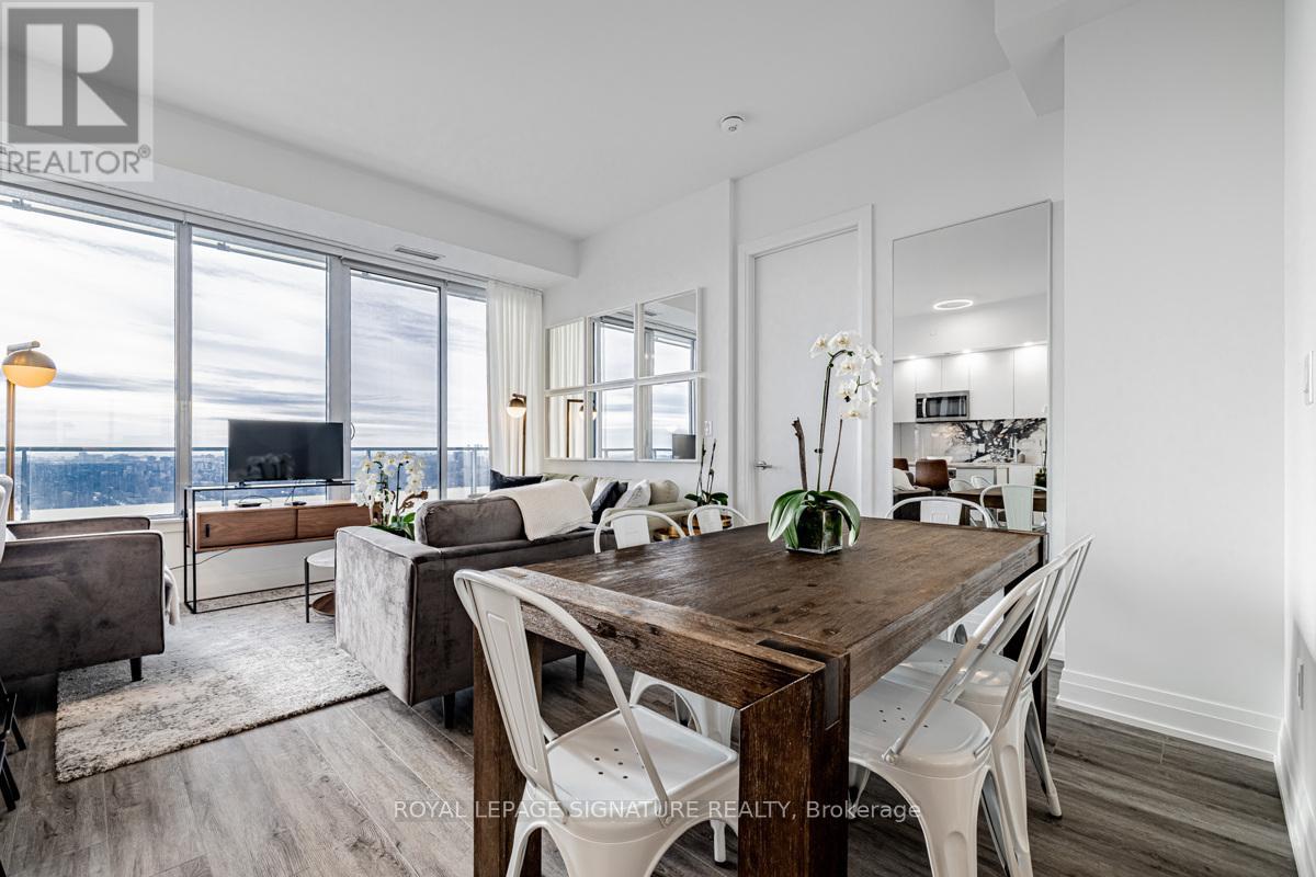 Photo 5 of Ph 506 75 Canterbury Place, Toronto ON