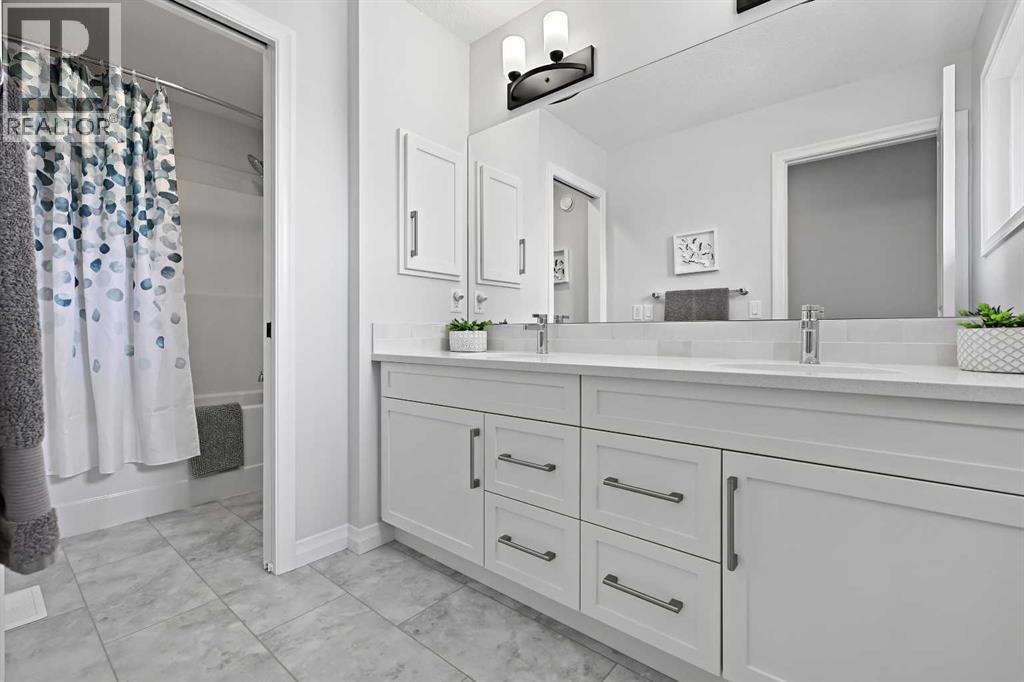 Photo 31 of 472 Legacy Woods Circle Se, Calgary AB