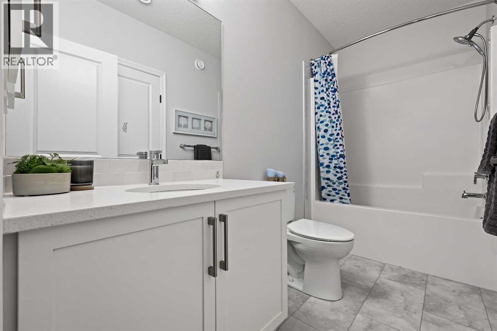 Photo 37 of 472 Legacy Woods Circle Se, Calgary AB