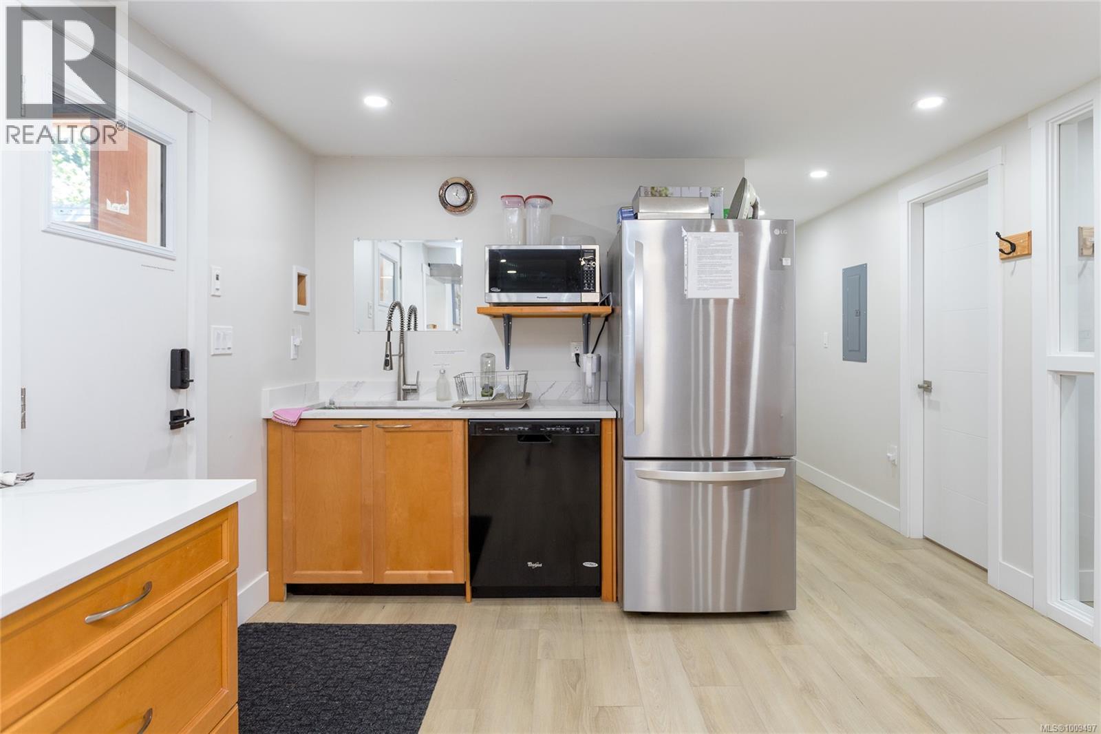  3947 Morgan Street, Saanich