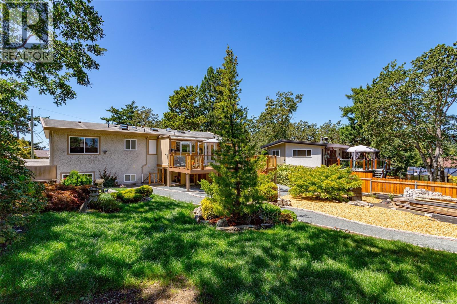  3947 Morgan Street, Saanich