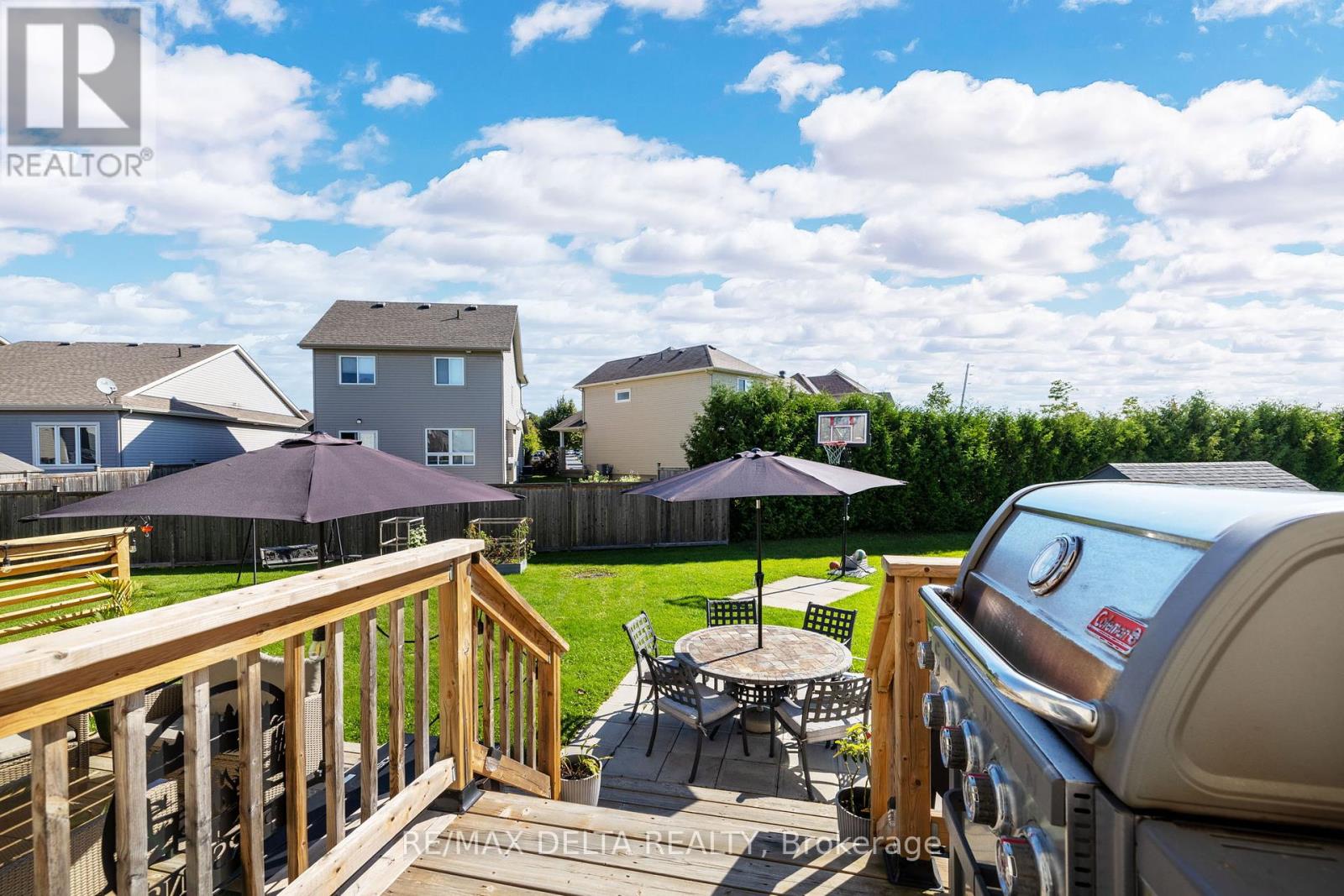 Photo 36 of 221 Mercury Street, Clarencerockland ON