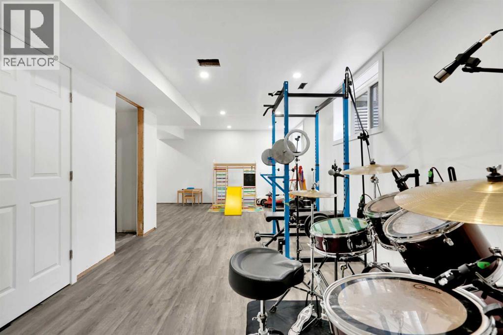 Photo 33 of 2020 Windsong Drive Sw, Airdrie AB