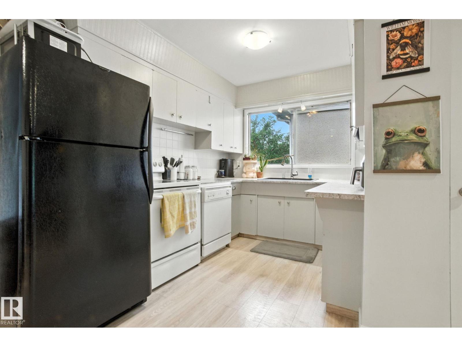 Single Family House Bungalow for Sale in   ST NW Edmonton 