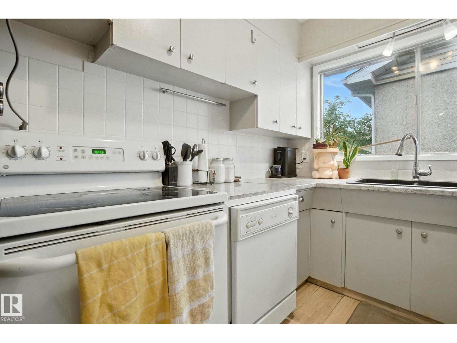 Single Family House Bungalow for Sale in   ST NW Edmonton 