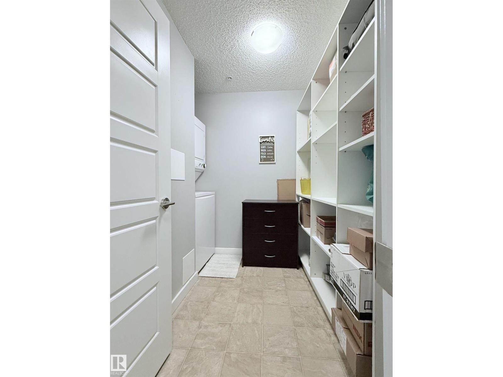 Photo 34 of 104 14808 125 St Nw, Edmonton AB