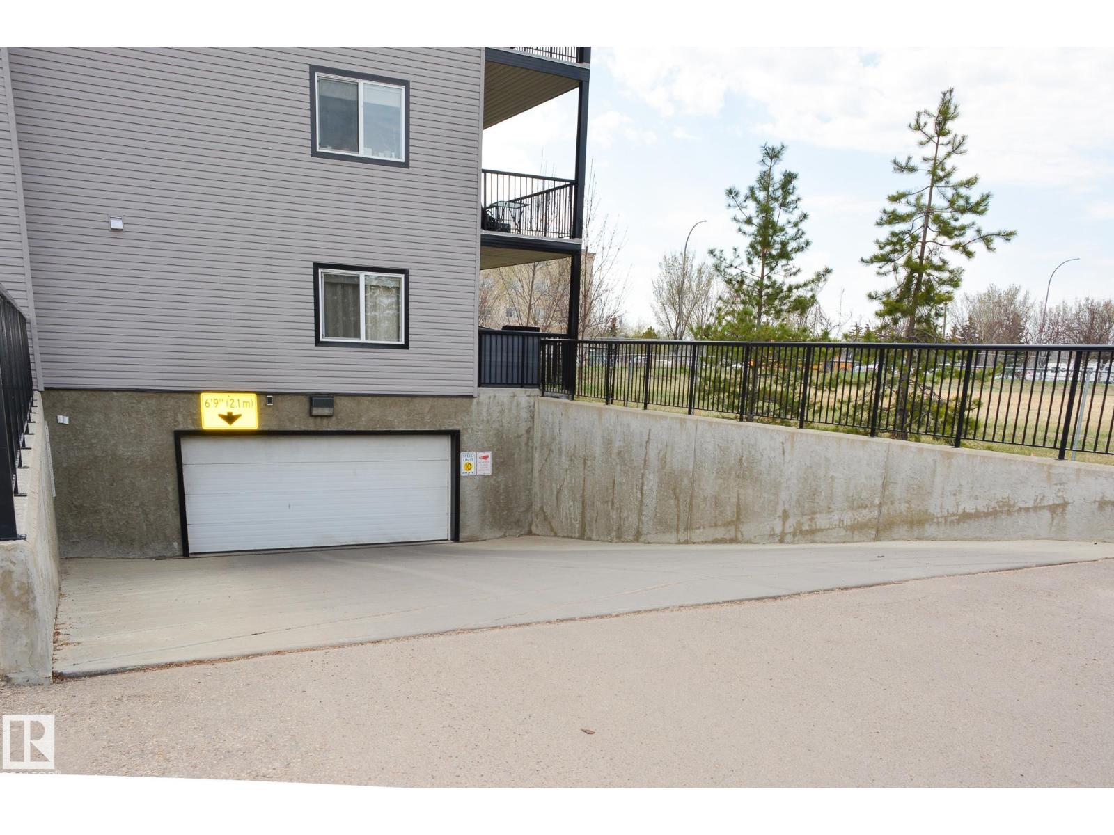 Photo 45 of 104 14808 125 St Nw, Edmonton AB