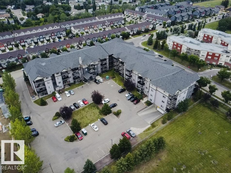 Photo 52 of 104 14808 125 St Nw, Edmonton AB