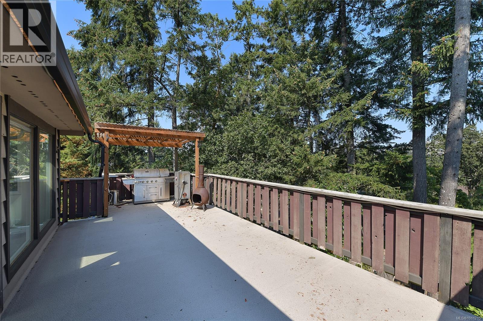 Photo 42 of 2582 Rainville Rd, Langford BC