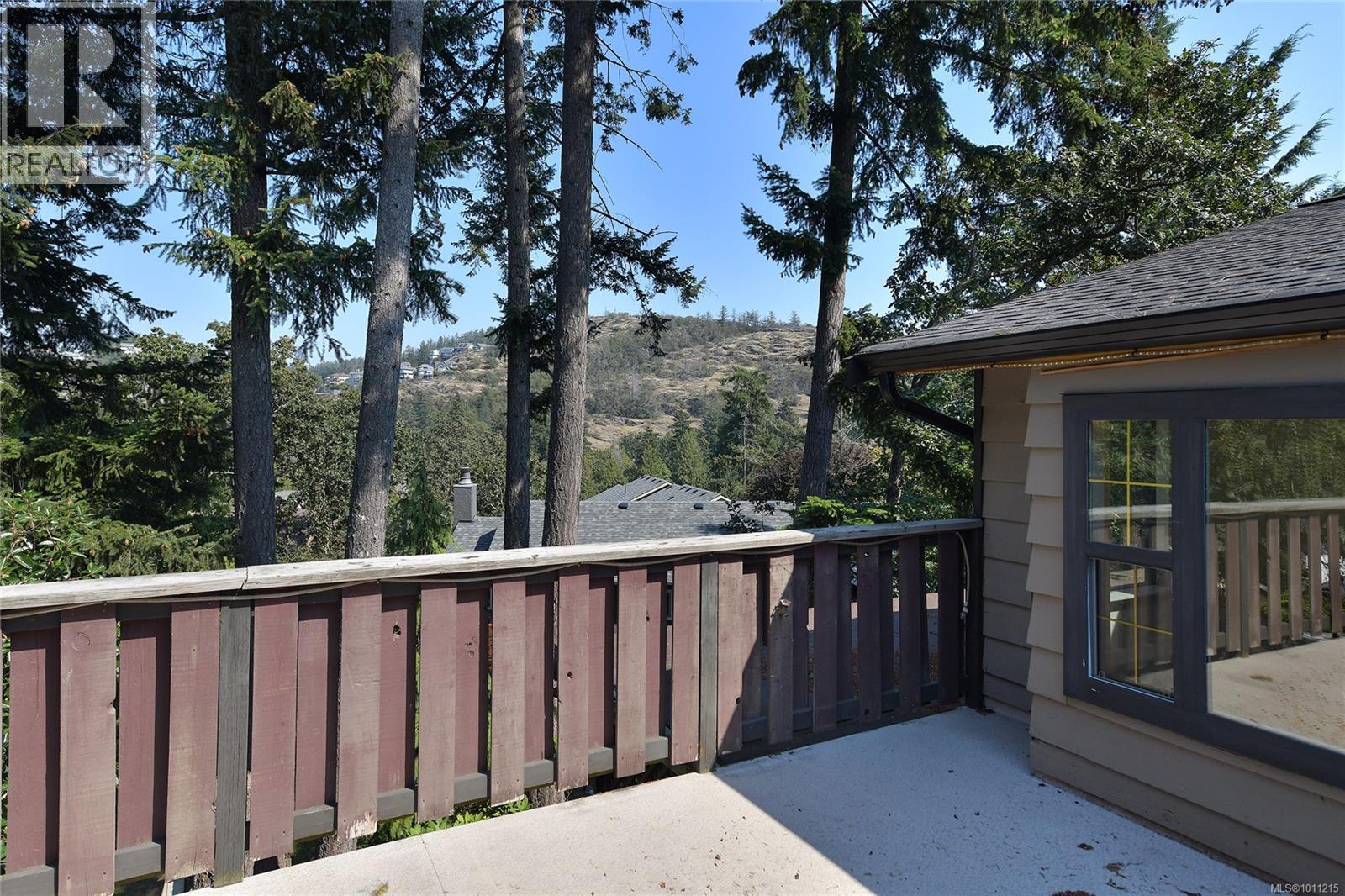 Photo 43 of 2582 Rainville Rd, Langford BC