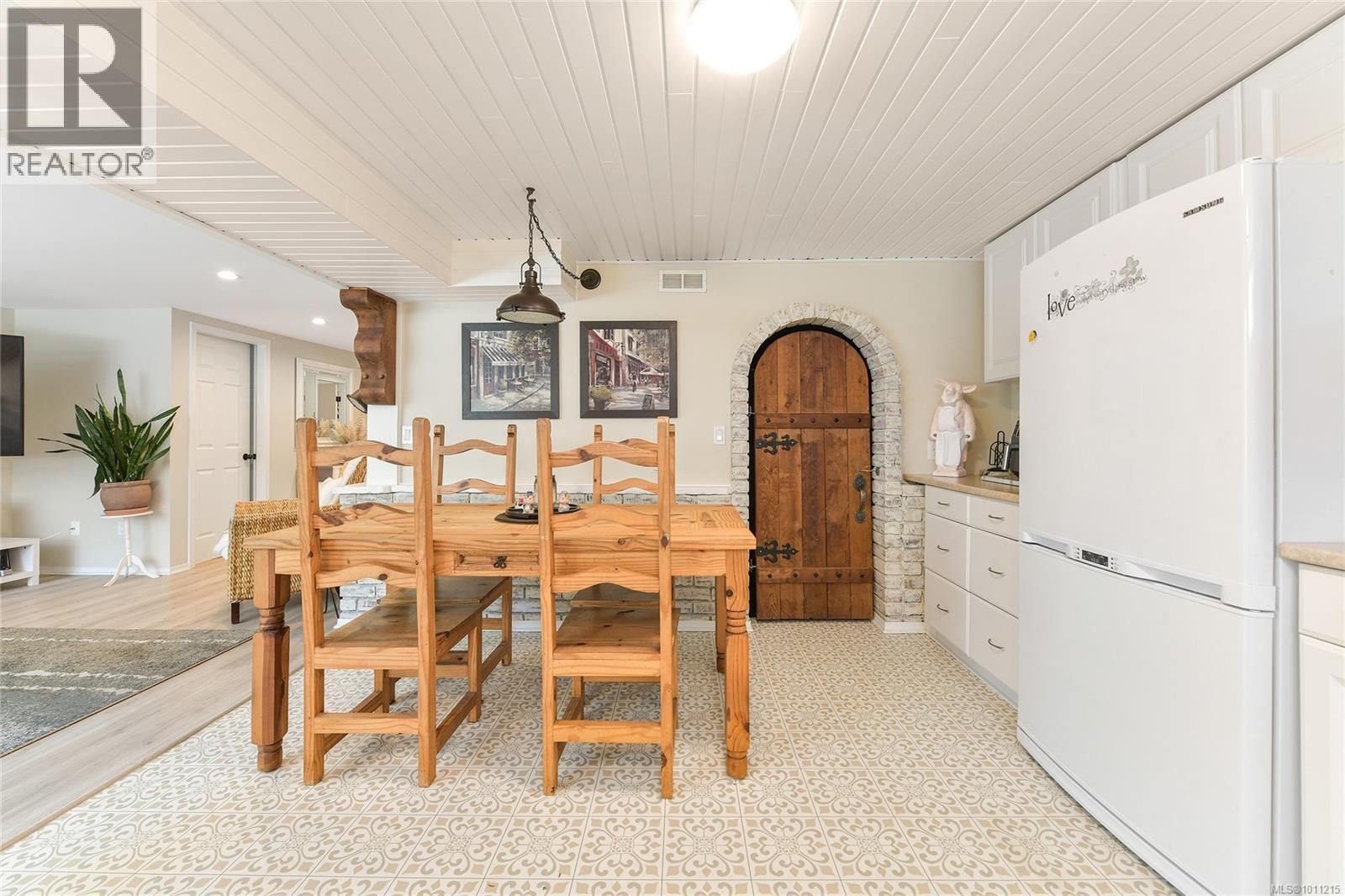 Photo 49 of 2582 Rainville Rd, Langford BC