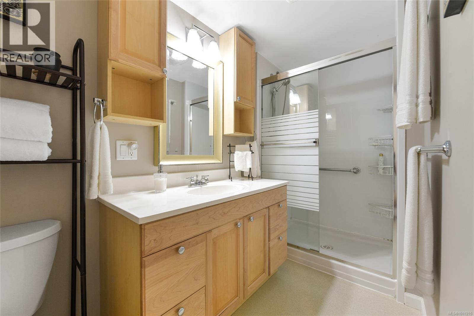 Photo 50 of 2582 Rainville Rd, Langford BC