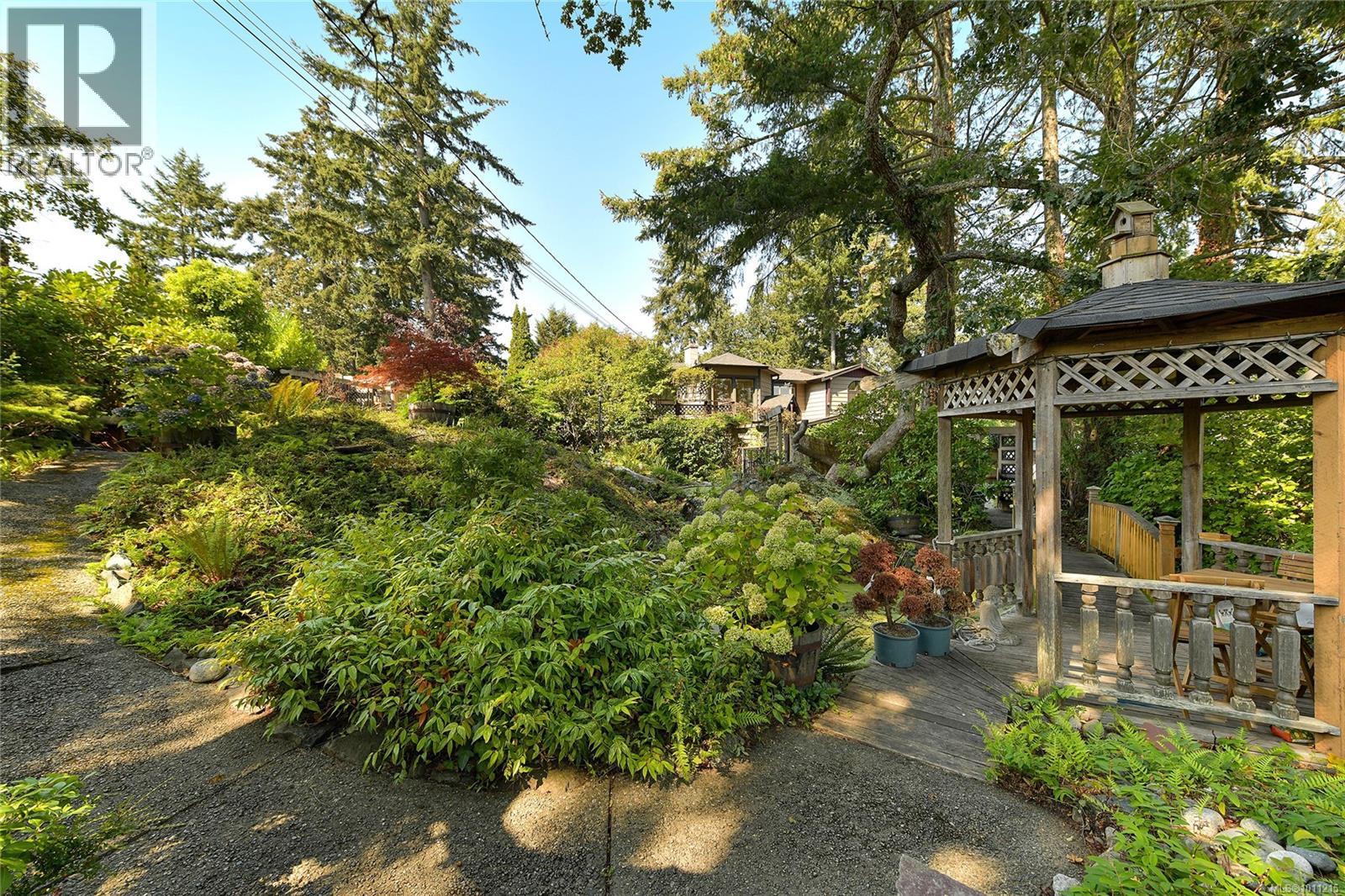 Photo 60 of 2582 Rainville Rd, Langford BC