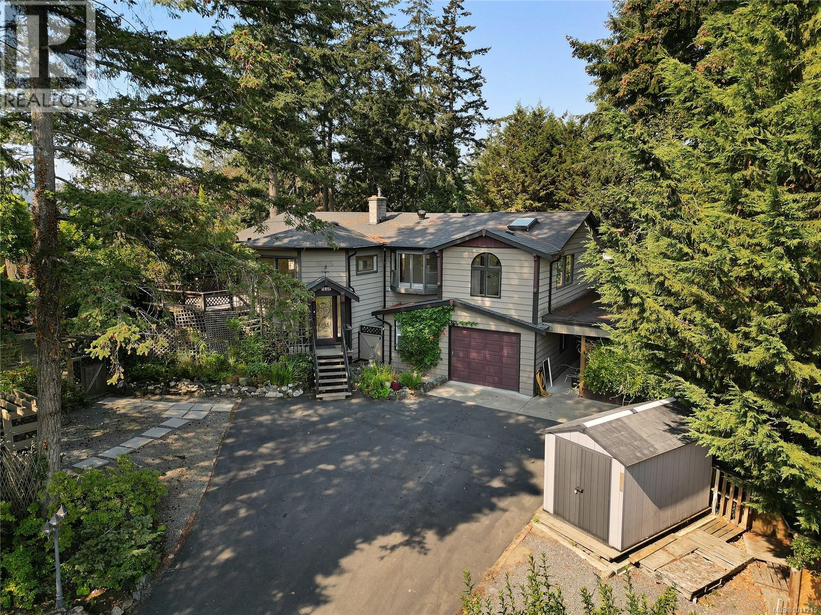 Photo 79 of 2582 Rainville Rd, Langford BC