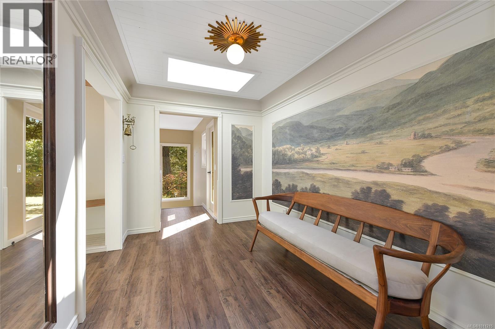 Photo 9 of 2582 Rainville Rd, Langford BC