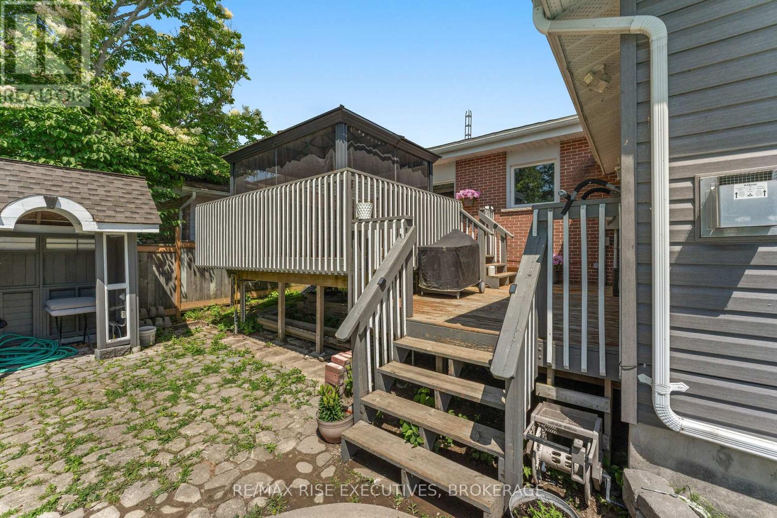 Photo 22 of 883 Percy Crescent, Kingston ON