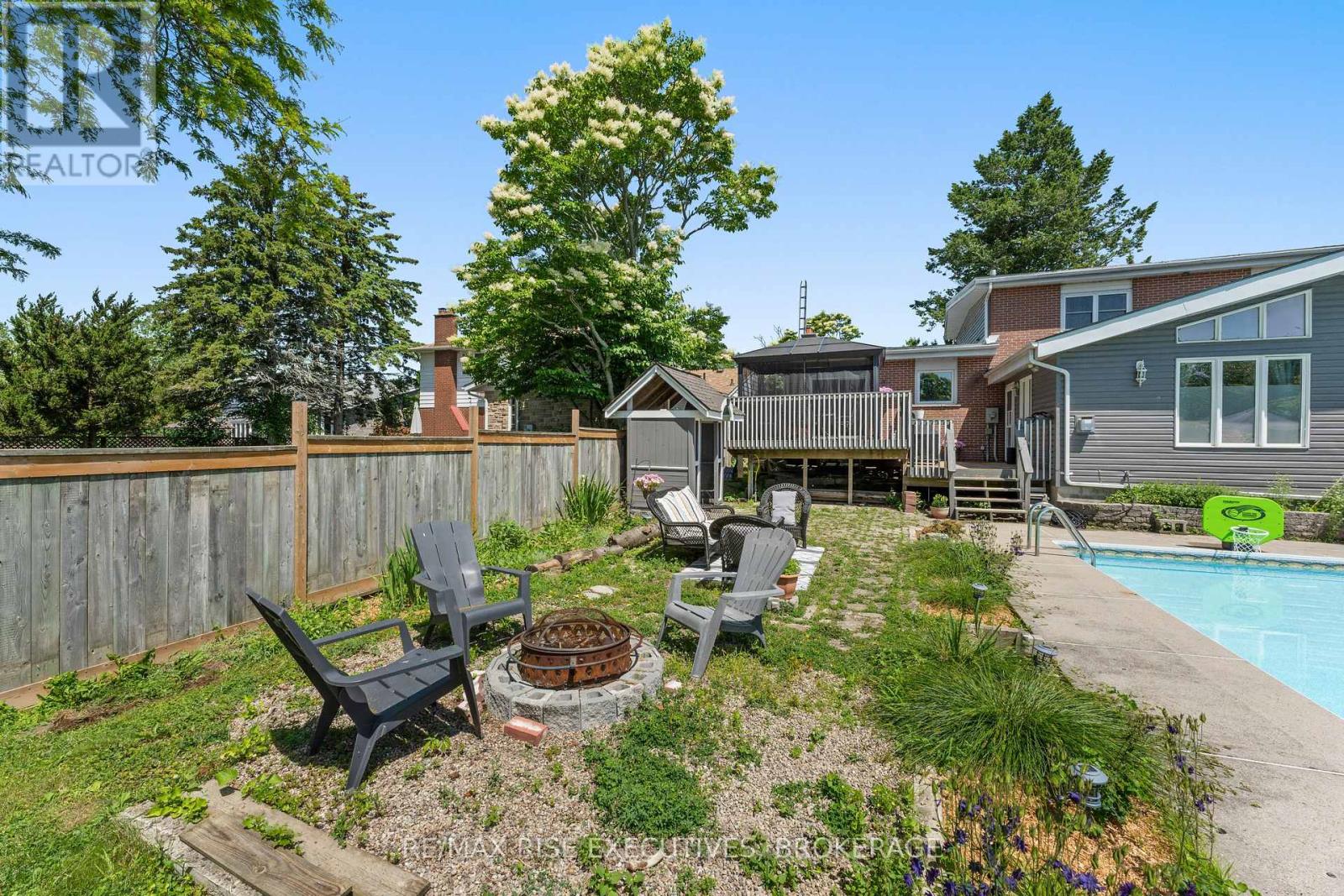 Photo 23 of 883 Percy Crescent, Kingston ON