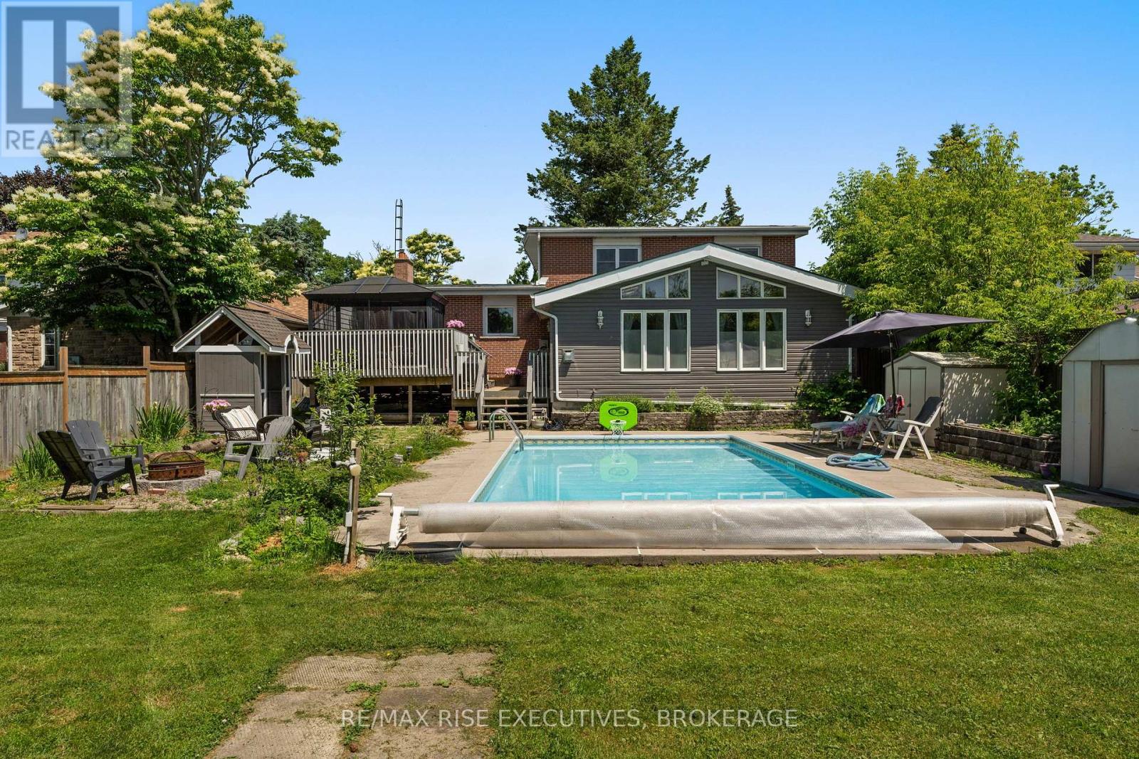 Photo 24 of 883 Percy Crescent, Kingston ON