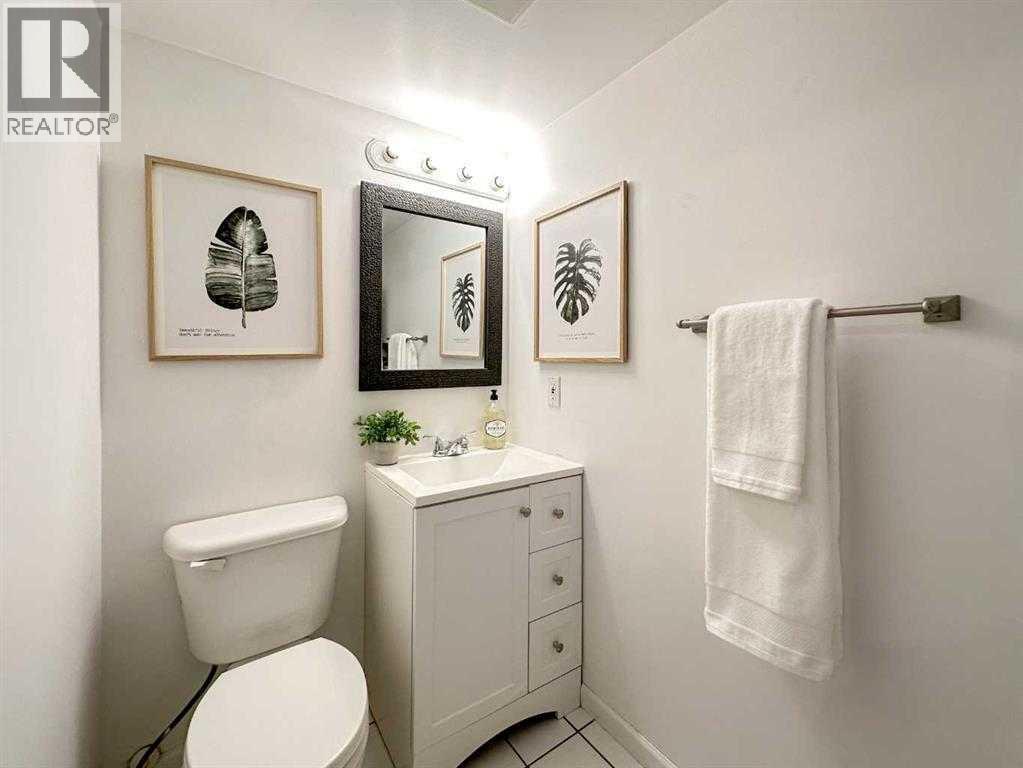 Single Family House Loft for Sale in   A Street SW Bankview Calgary 
